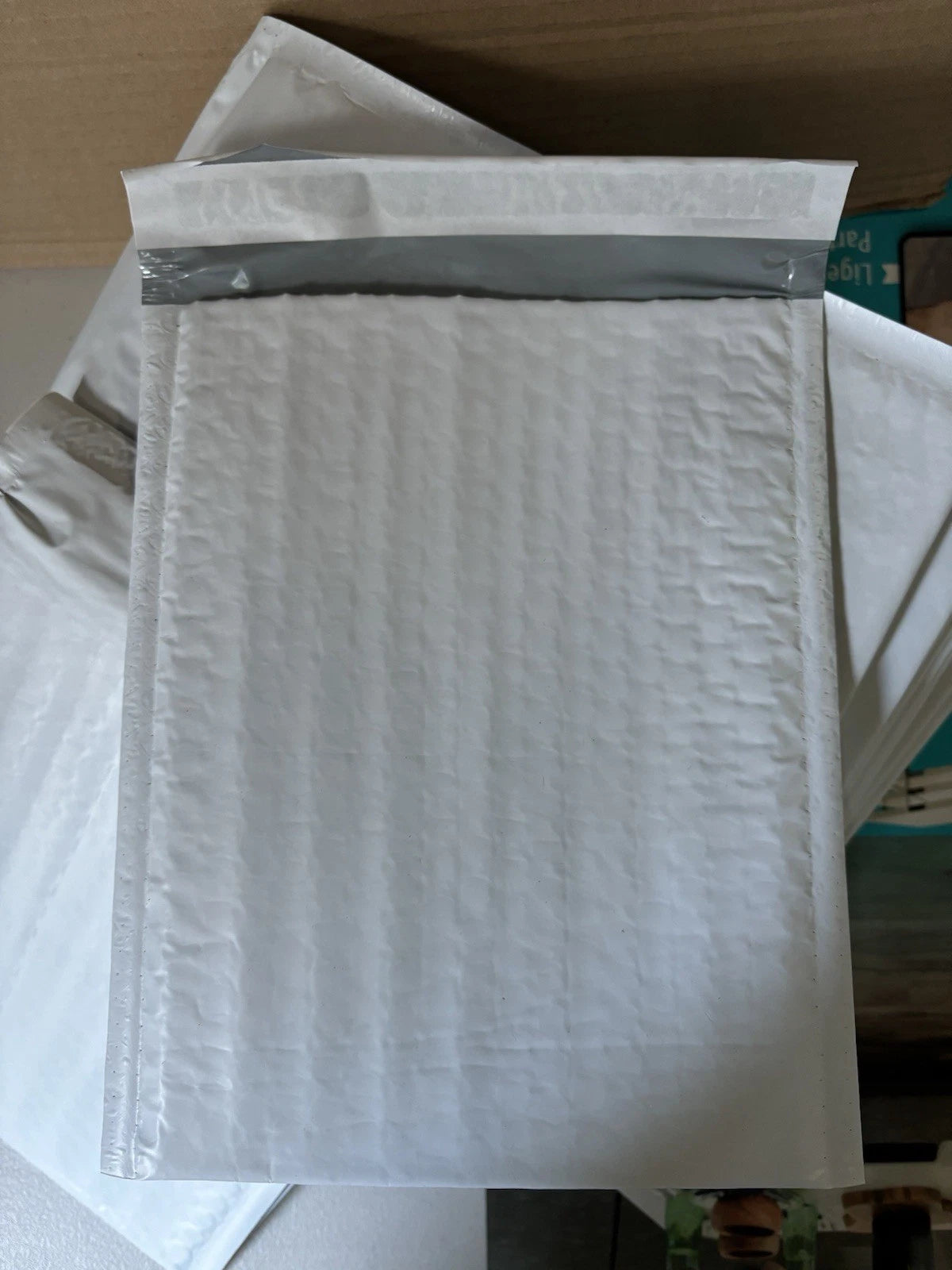 Poly Bubble Mailers #000 (4"x7" Interior)